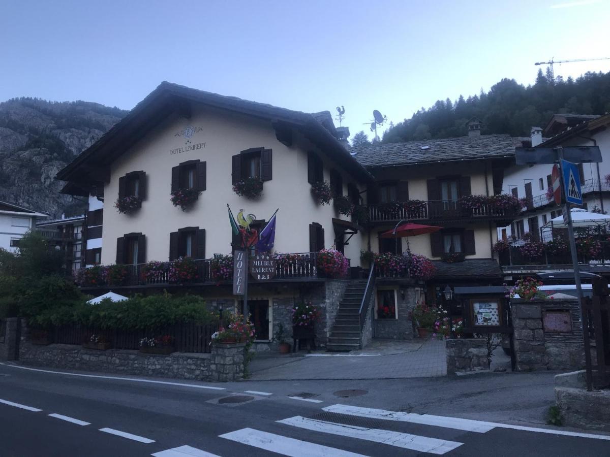 Hotel Maison Laurent Courmayeur Zewnętrze zdjęcie