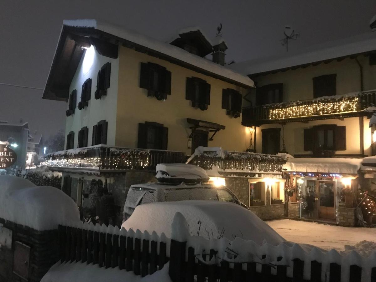 Hotel Maison Laurent Courmayeur Zewnętrze zdjęcie